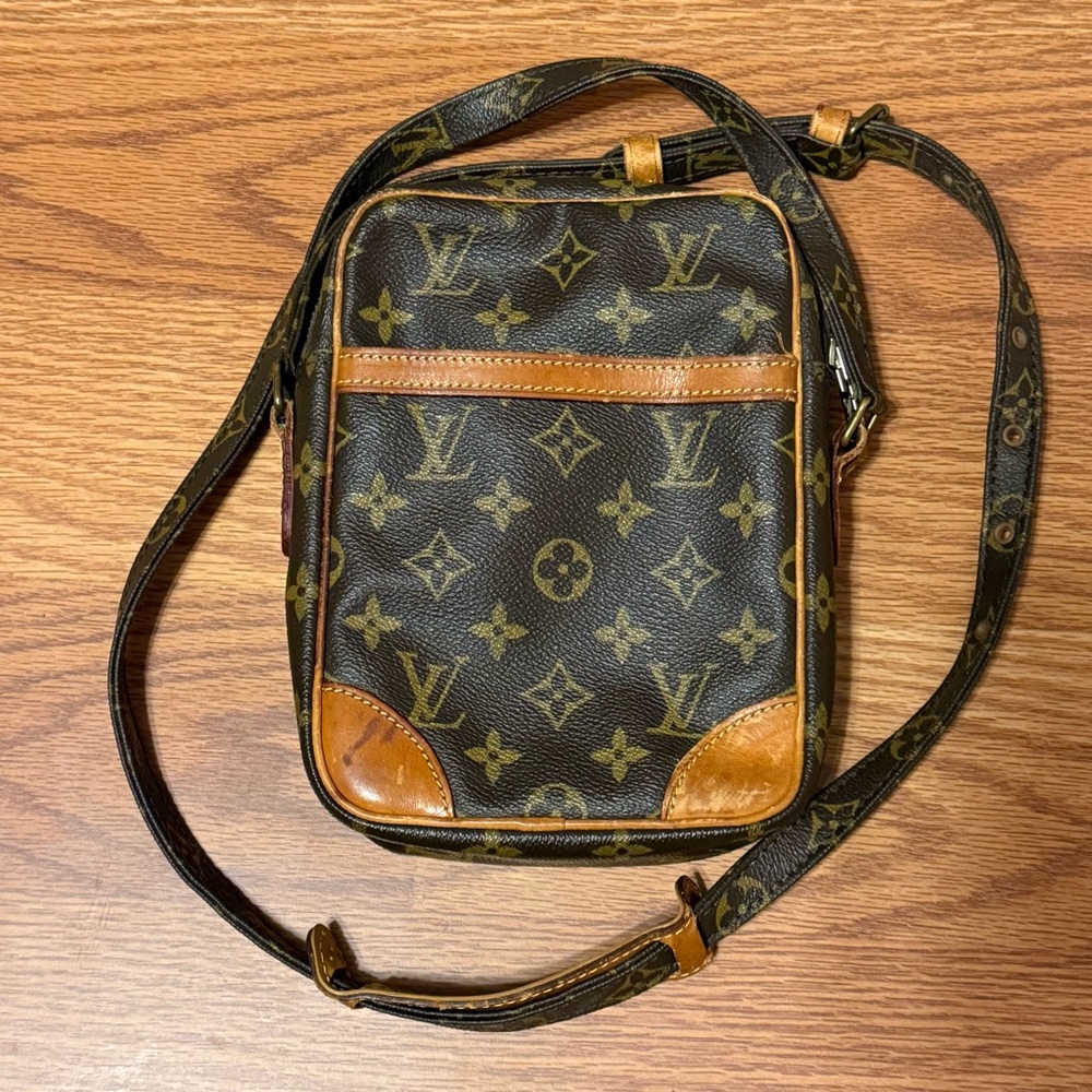Louis Vuitton Vintage Crossbody Purse Brown Leather Monogram Canvas - Picture 5 of 9